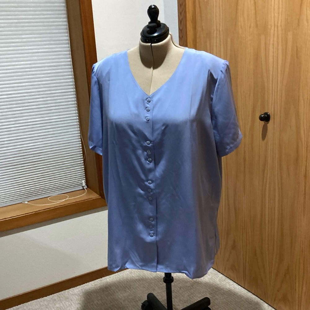 Plus-size women’s top